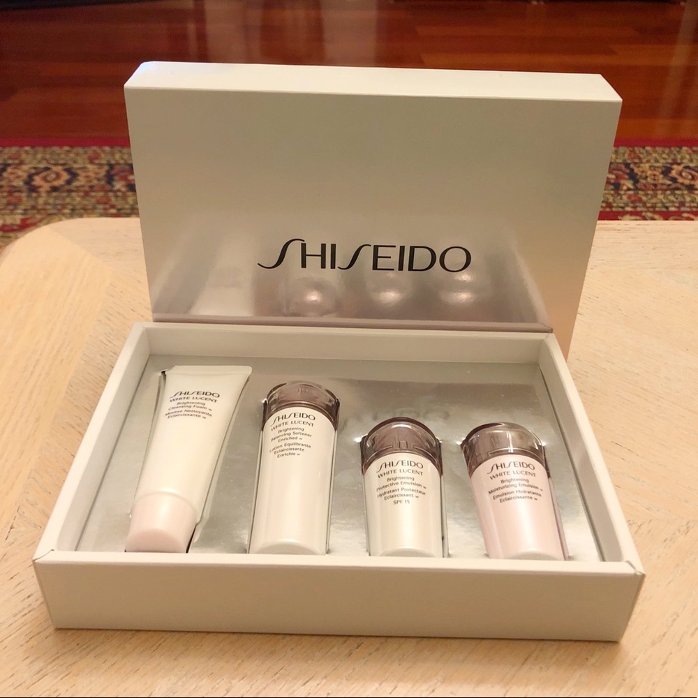Shiseido White Lucent Brightening Travel Set